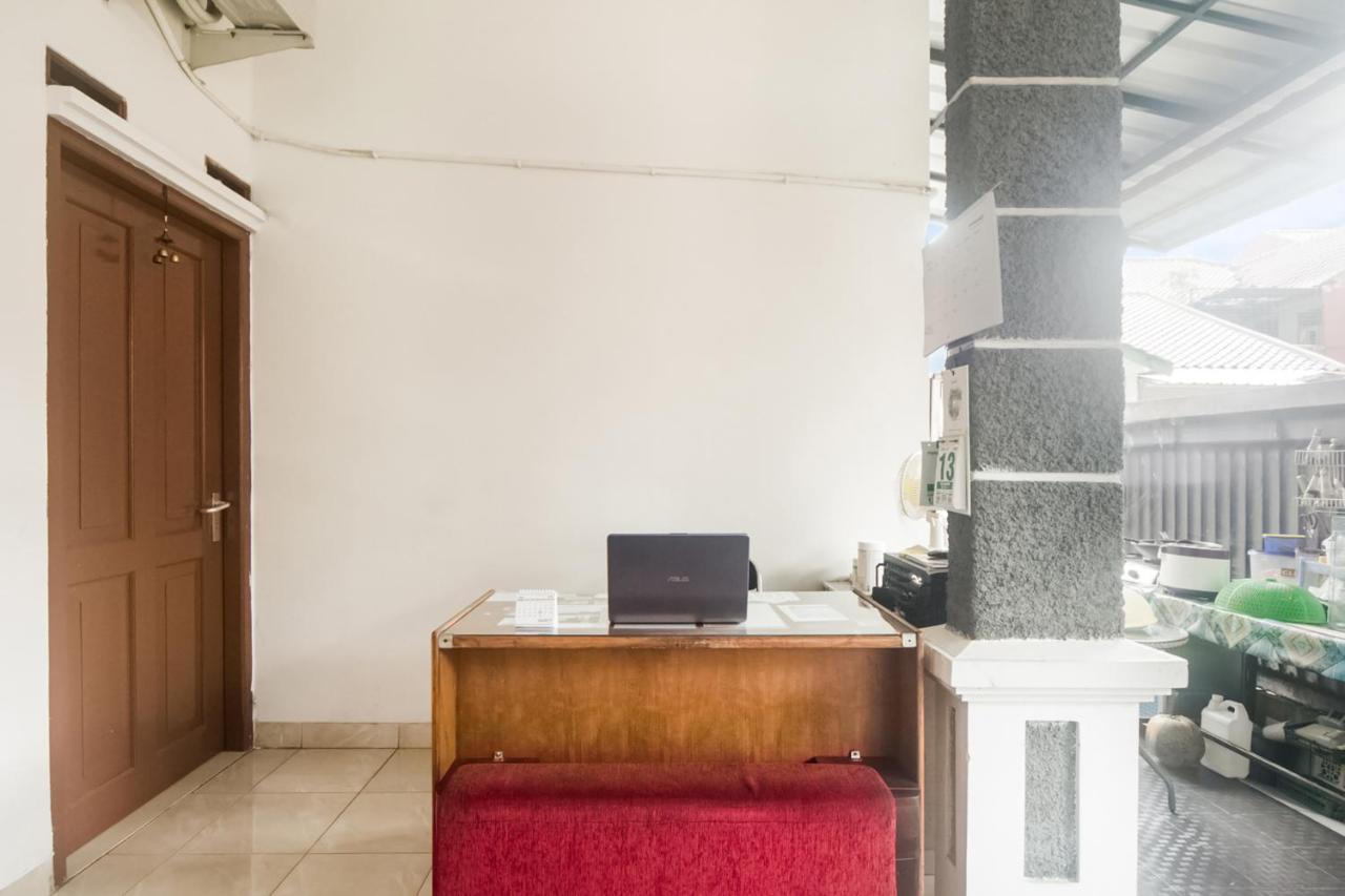 Spot On 3311 Fai Bogor Backpacker Syariah Hotel Exterior photo
