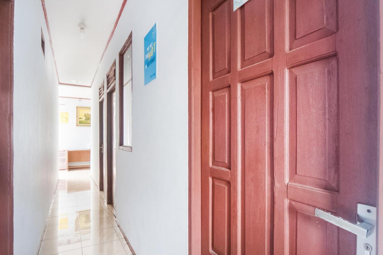 Spot On 3311 Fai Bogor Backpacker Syariah Hotel Exterior photo